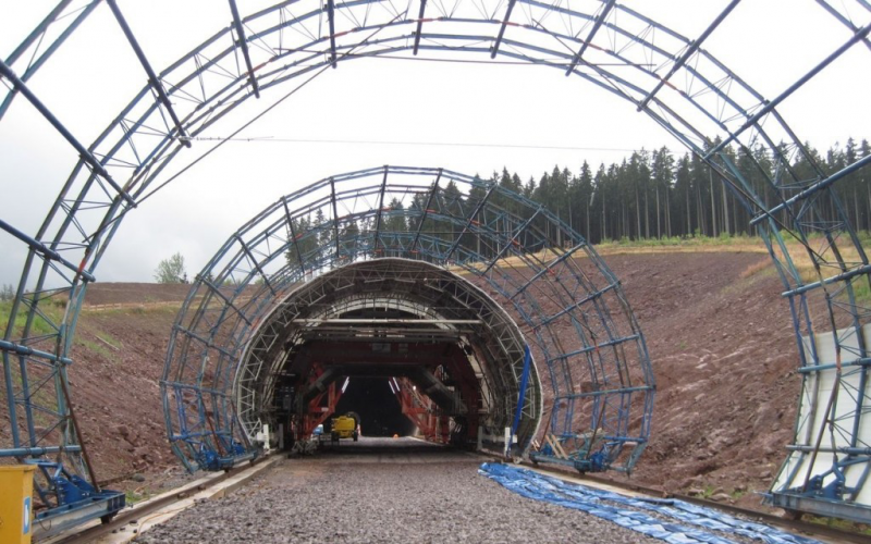 Lohmeberg Tunnel
